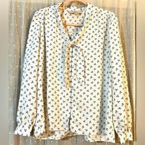Long sleeved blouse